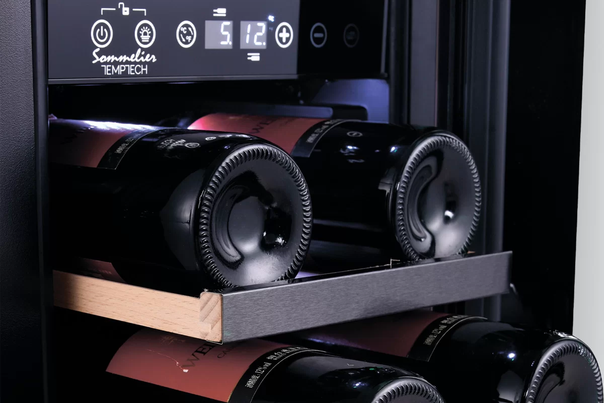 Винный шкаф Temptech SOMX30DRB фото №4