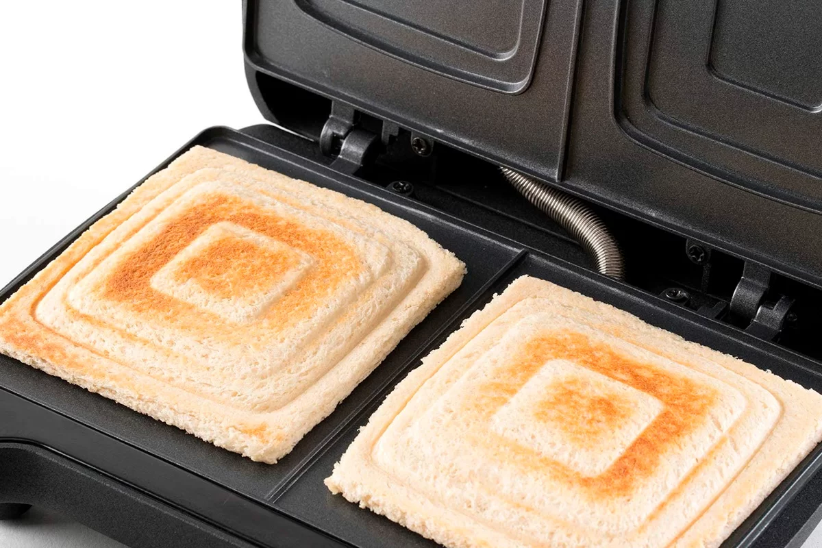 Сэндвичница Black+Decker BXSA751E фото №4